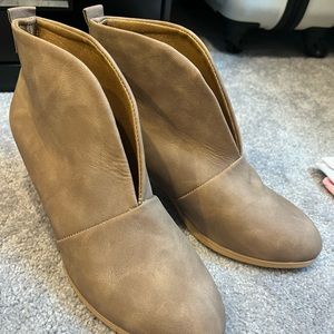 Tan Closed toe bootie heels